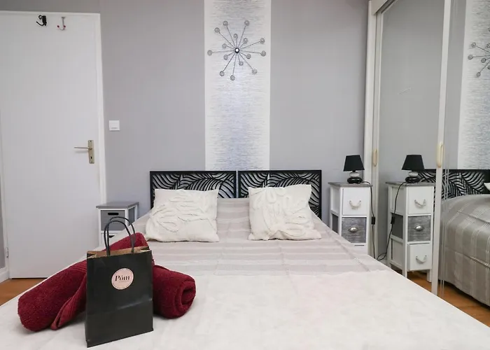 Lalizee By Pom Apartment